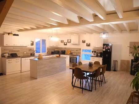 ancien corps de ferme saint -romain- en- jarez