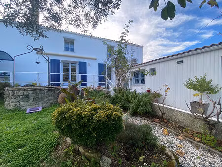 vente maison 7 pièces  150.00m²  saint