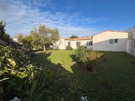 rare villa 100m2 de plain-pied à 200 m de la plage - garages - possiblité d'extension