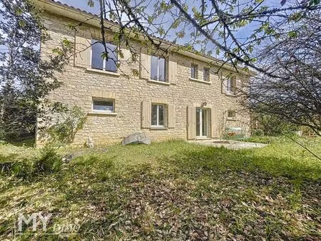 sarlat la caneda : maison en pierres avec studio