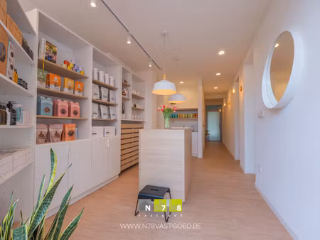 commercieel te koop in maaseik