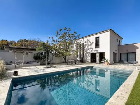 vente maison 5 pièces 139m2 aix-en-provence 13100 - 795000 € - surface privée