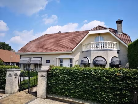 huis te koop in ravels met 4 slaapkamers