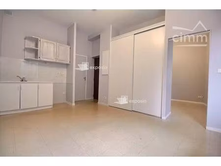 location appartement 1 pièce 30 m² à domène (38420)