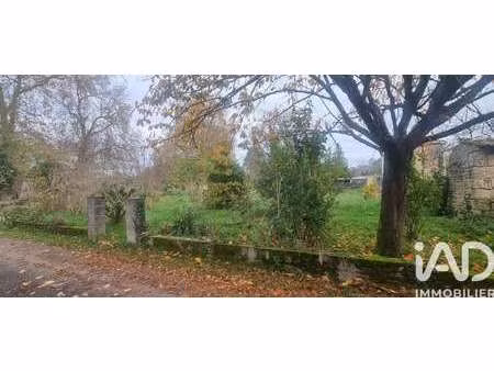 vente terrain à périgné (79170) : à vendre / 735m² périgné
