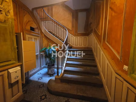 pour investisseur - a vendre à perpignan (66000) place de la république - immeuble r+5