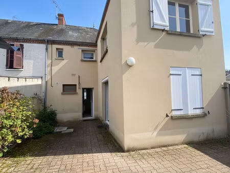 annonce location maison 5 pièces de 128m2 à vitry aux loges (45530) - paruvendu.fr ref 992