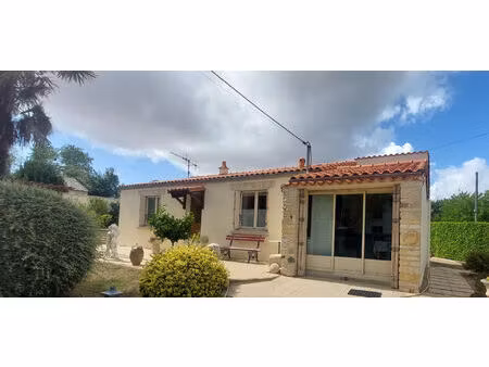maison sansais 4 pièce(s) 91 m2