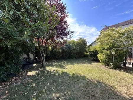 terrain à bâtir de 263 m² à aubergenville (78)