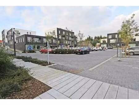 jard. du vallon - caves et parkings à vendre