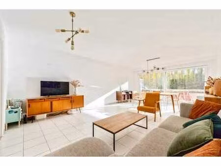 sint-stevens-woluwe - ucl