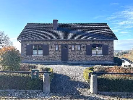 ? charmante maison 4 façades à louer ?