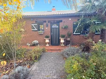 petit plain-pied cosy 4 façades///peb d !!