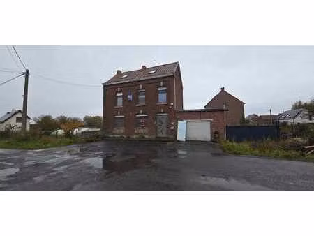 maison 4 chambres avec garage sur + de 20 ares