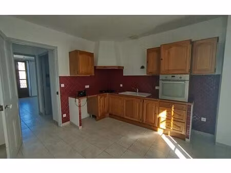 location appartement  89.08 m² t-4 à joyeuse  650 €