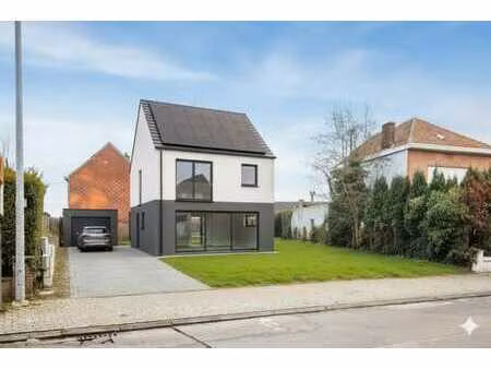 terrain à bâtir de 8a 60ca pour maison 4 façades à teralfene