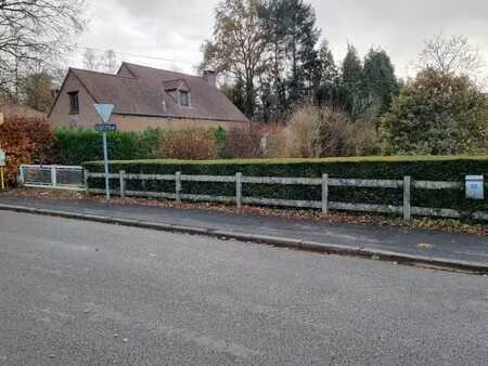 terrain à bâtir très bien situé