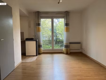 vente appartement 1 pièce 22 m² à poissy (78300)  128 000 €