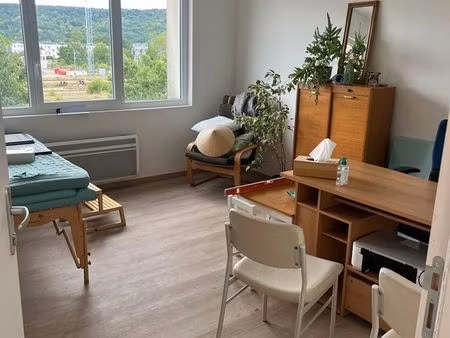 bureau à louer le havre- 18m2/39 5m2/41 5m2