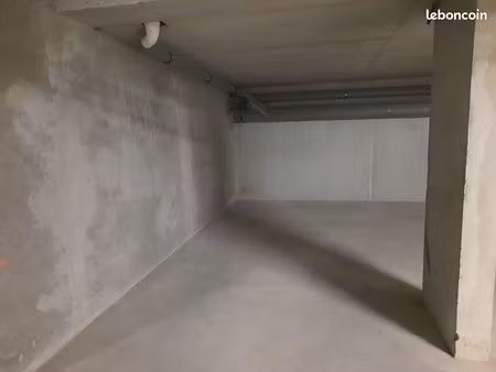 location place de parking