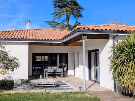 maison de luxe de 6 pièces en vente à saint-michel-de-fronsac  france