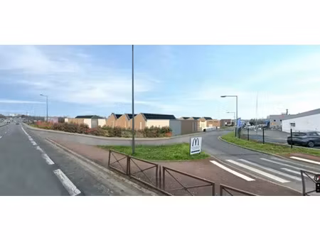 local d'activités à louer à puiseux-pontoise divisibles à partir de 396 m²