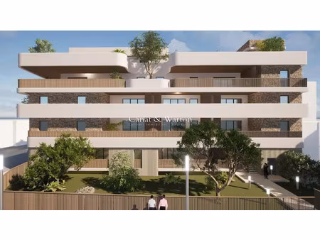 vente appartement à frejus (83600)  1 232 000 €