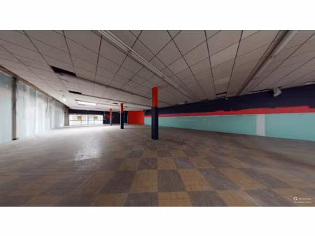 local commercial de 453m2