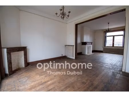 maison mitoyenne à rénover avec gros potentiel