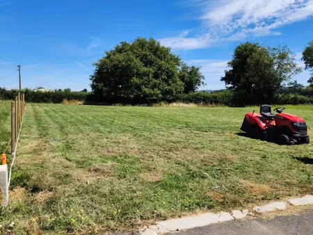 vente terrain 1512 m² à la châtaigneraie (85120)  18 800 €