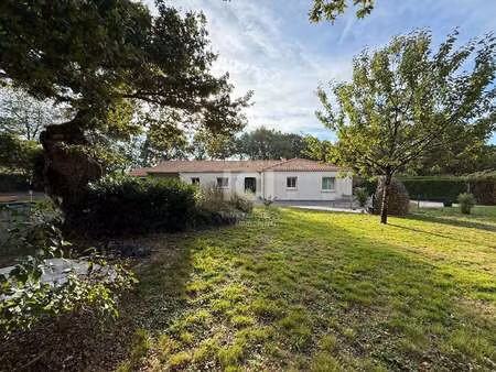 vente maison à frossay (44320) : à vendre / 150m² frossay