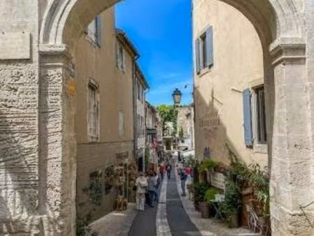 local commercial avec bail commercial