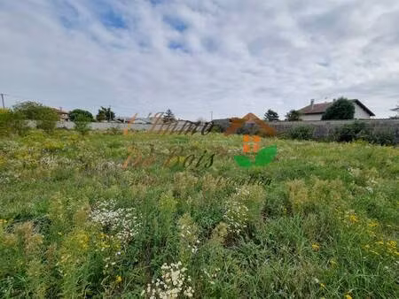 terrain constructible à vendre
