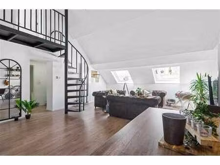 appartement de 3 chambres à coucher à centre grimbergen.