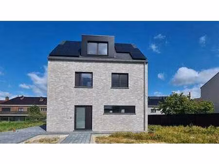 opportunité unique : nouvelle construction haut de gamme (4