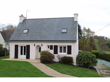 maison à vendre quimper (29) 4 chambres  96 m2 sur terrain de 1156 m2 sous sol complet