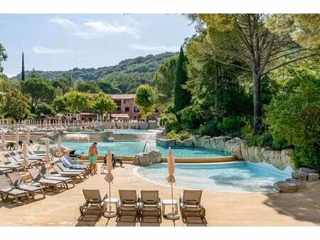 très beau t2 27.20 m² + balcon 7.85 m² - résidence pierre & vacances le rouret à grospierr