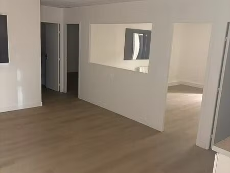 bureaux/ local à louer 94