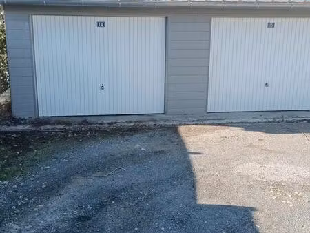 parking/box 18 m² lisieux