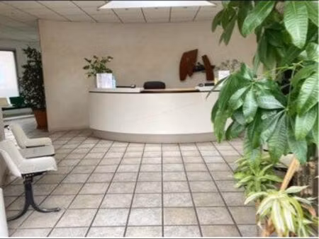 bureau à louer dans centre médical pluridisciplinaire – centre-ville