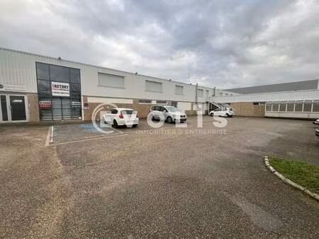 local d'activités à vendre