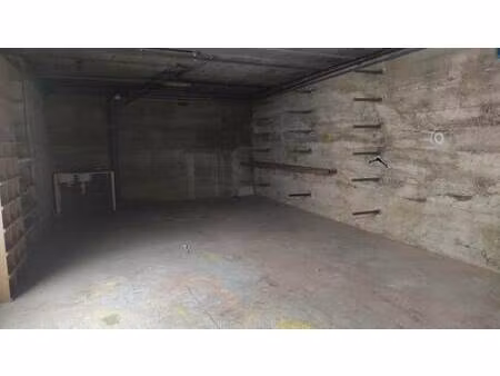 local d'activités à louer