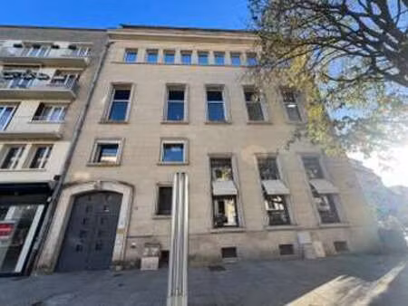 location bureaux et commerces à caen (14000) : à louer / 100m² caen