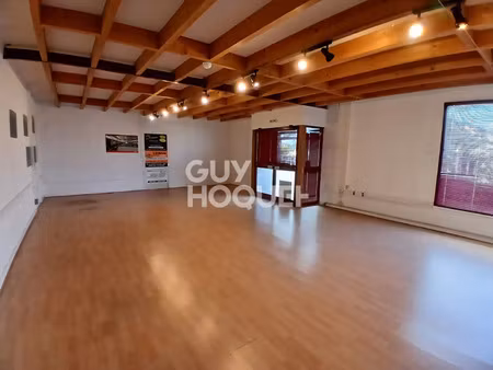 location bureaux et commerces à grez-en-bouère (53290) : à louer / 104m² grez-en-bouère