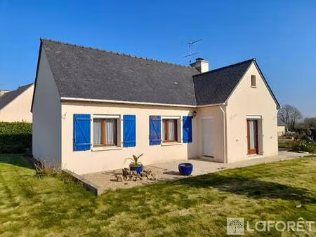 vente maison à guingamp (22200) : à vendre / 80m² guingamp