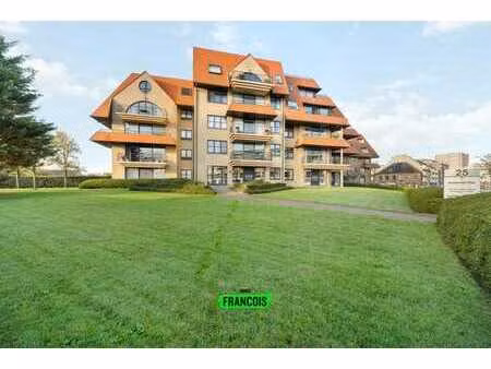 spacieuse studio située dans un quartier résidentiel à mari…