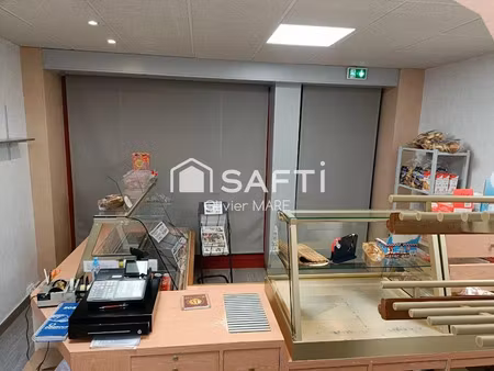 vente locaux professionnels 0 pièces 210 m² à ger (50850)  79 000 €
