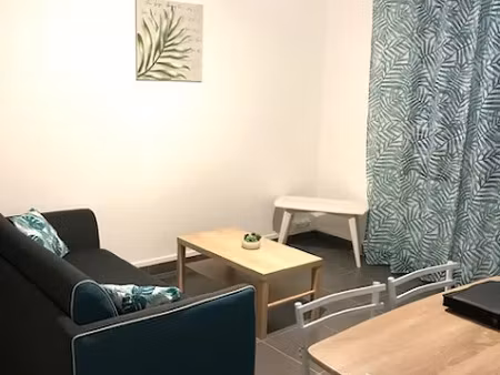 location meublée appartement 2 pièces 34 m² à vire (14500)  400 €