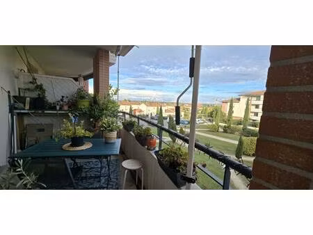 eaunes  appartement t3 avec balcon et 2 places de parking