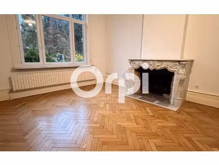 location appartement  m² t-2 à faches-thumesnil  760 €